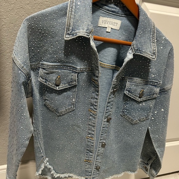 Vervet Light Blue Jean Jacket with Silver Details - Picture 2 of 8